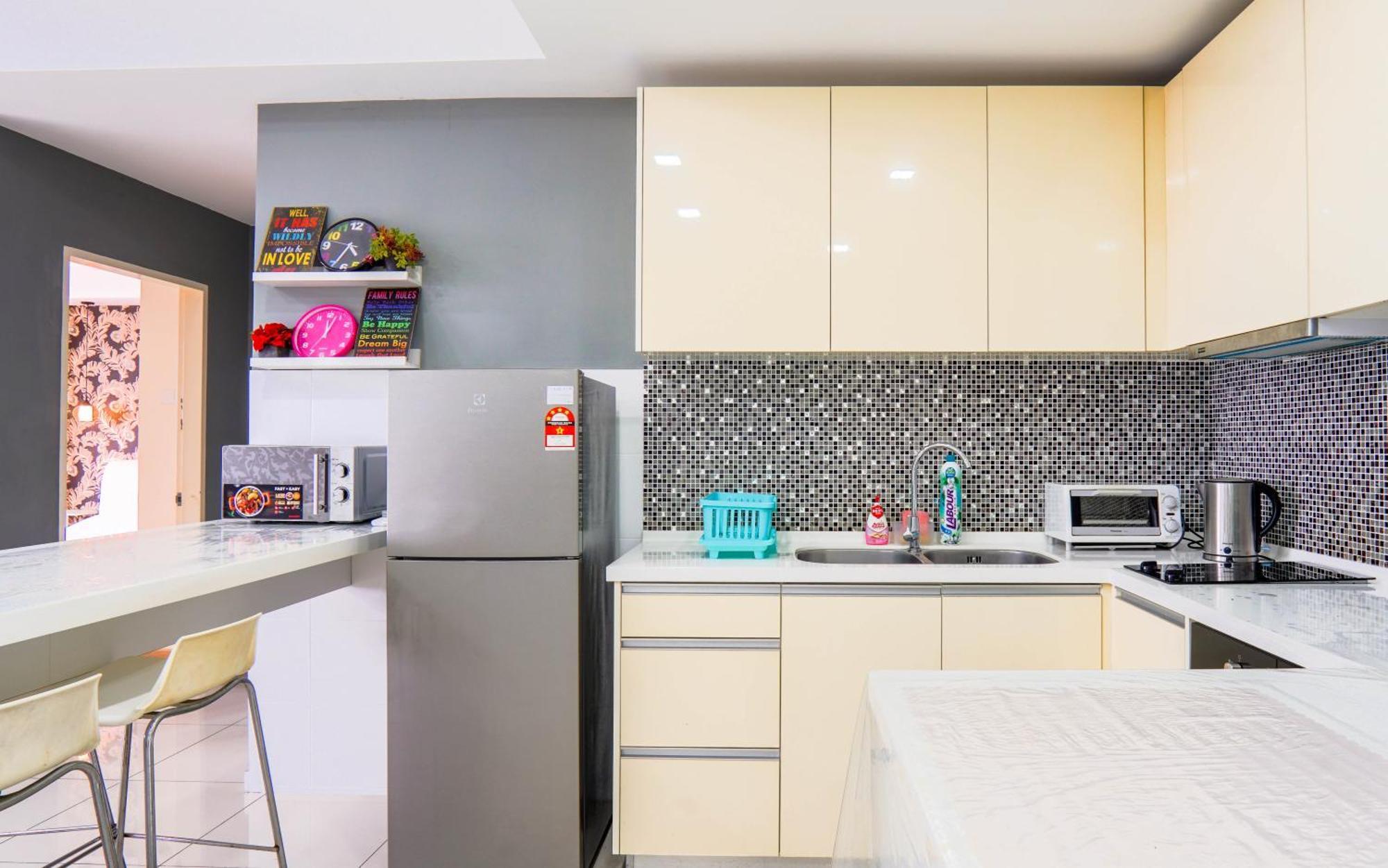 Encorp Strand Residences By Airhost 코타다만사라 외부 사진