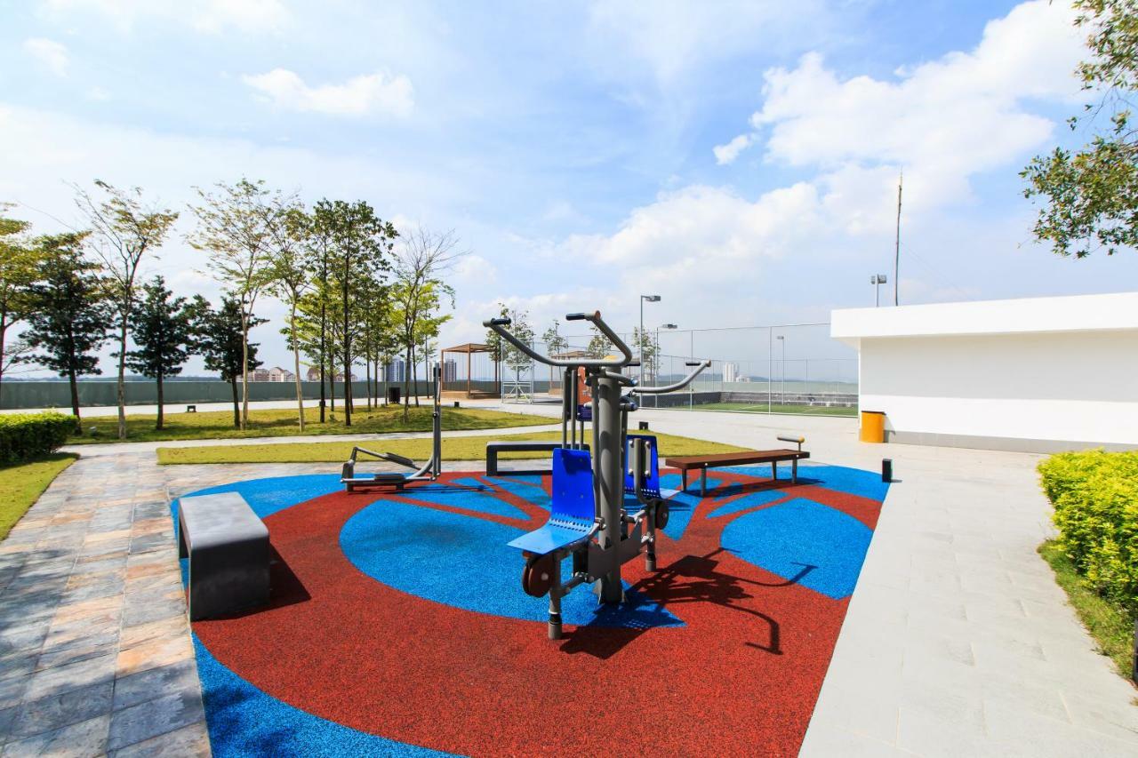 Encorp Strand Residences By Airhost 코타다만사라 외부 사진